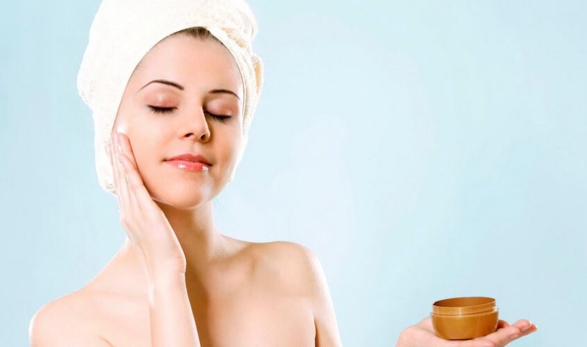 cham-soc-da-mat-buoi-toi-dung-cach